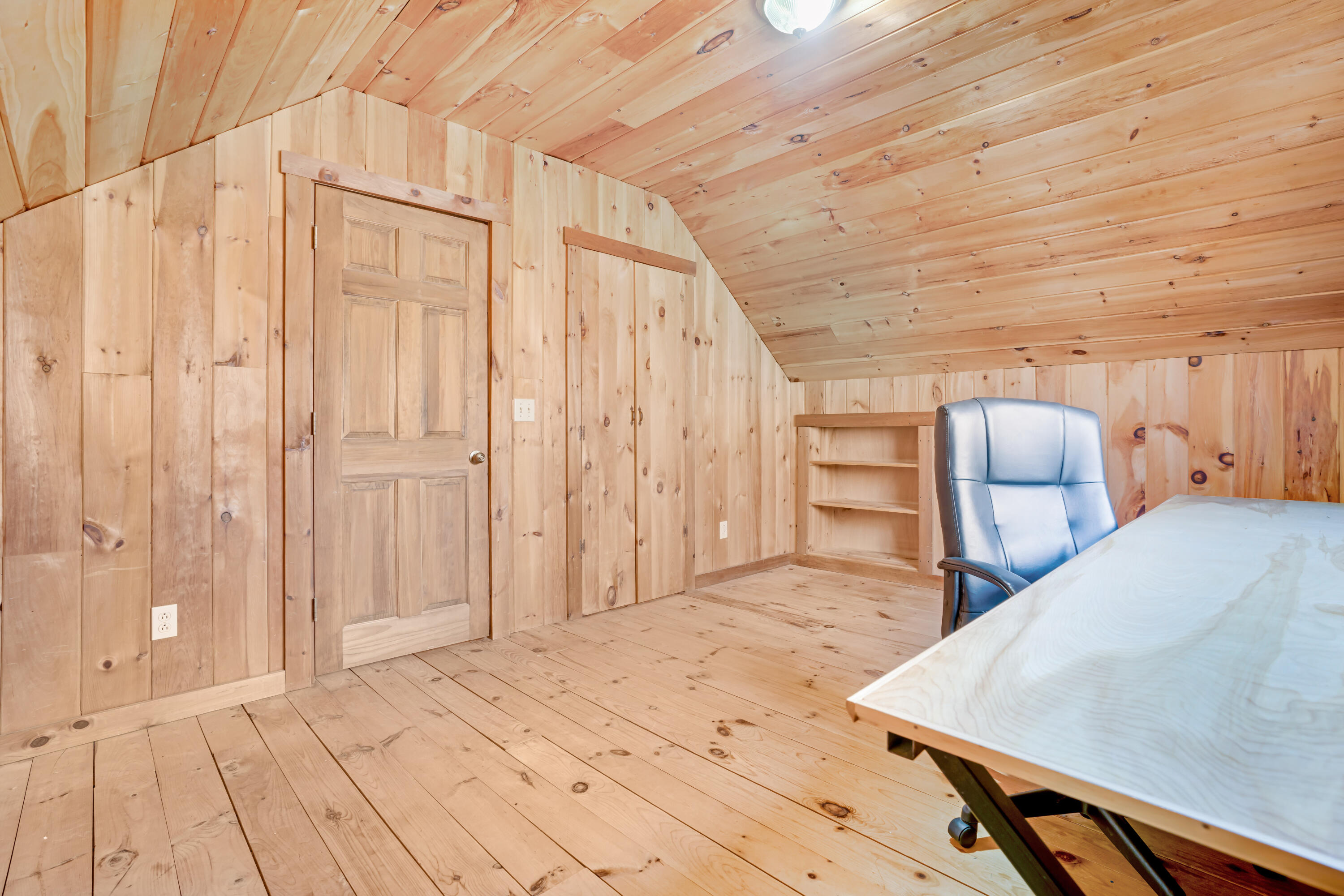 126 Mc Kay Road Edgecomb, ME 04556 - Photo 22 of 33 2nd Floor Bedroom 2