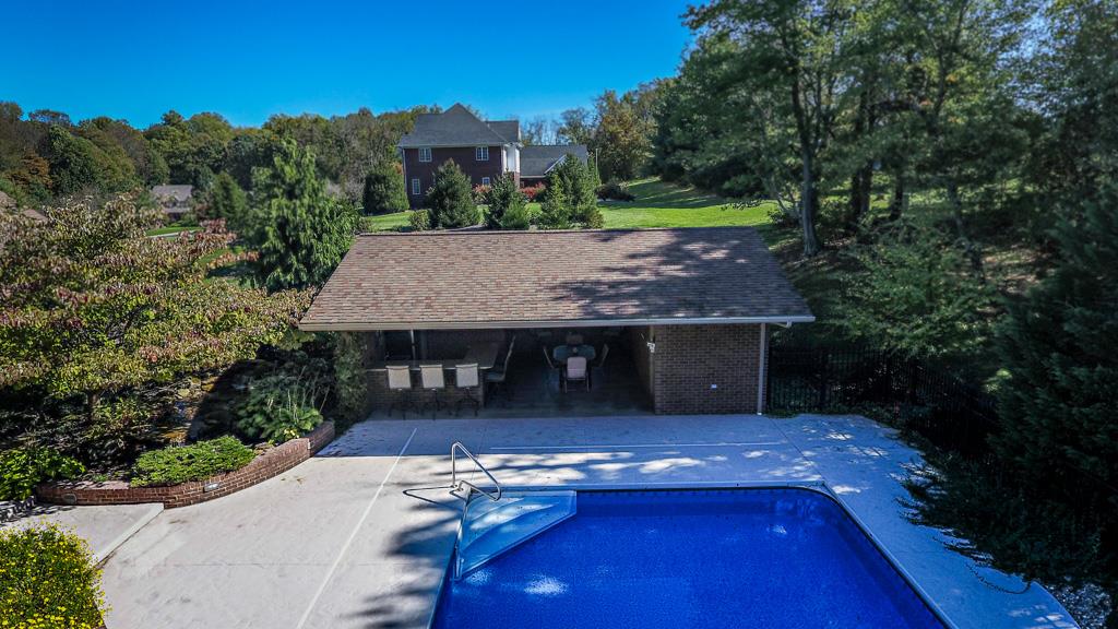 2 Ridge Road Jasper, IN 47546 - Photo 4 of 34