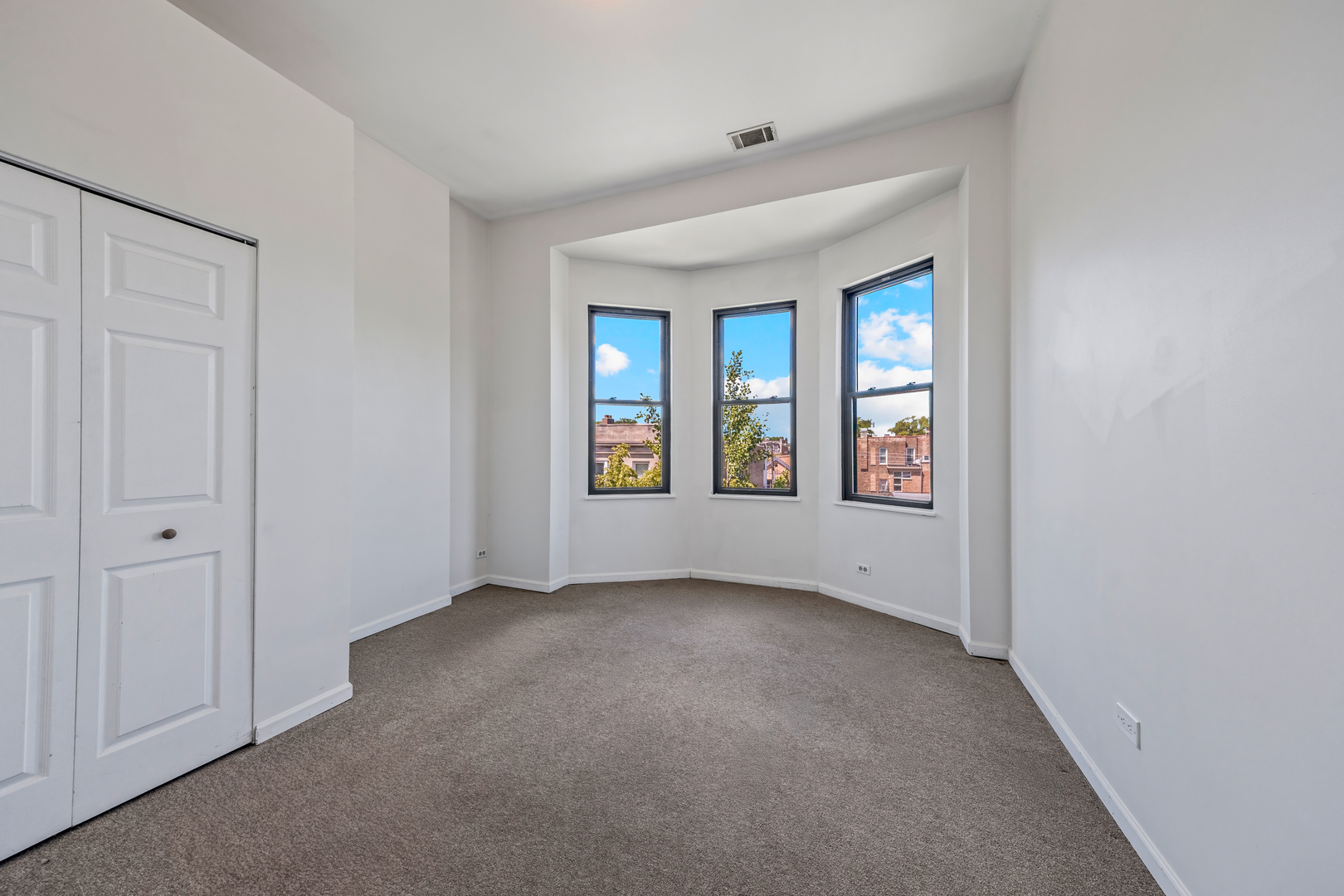800 South Loomis Street, Unit 2 Chicago, IL 60607 - Photo 11 of 20