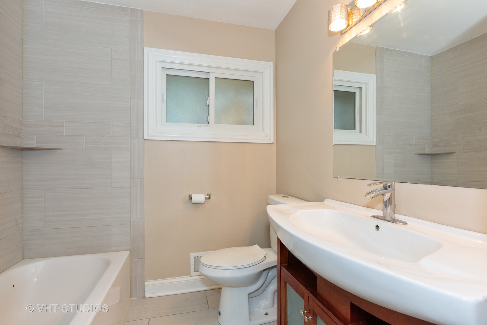 906 East 8th Street Lockport, IL 60441 - Photo 13 of 16