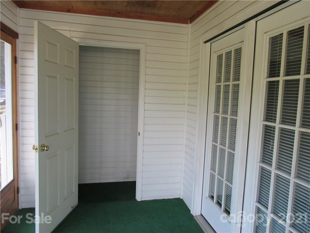 109 Carpenter Lane Rutherfordton, NC 28139 - Photo 22 of 28 a view of balcony
