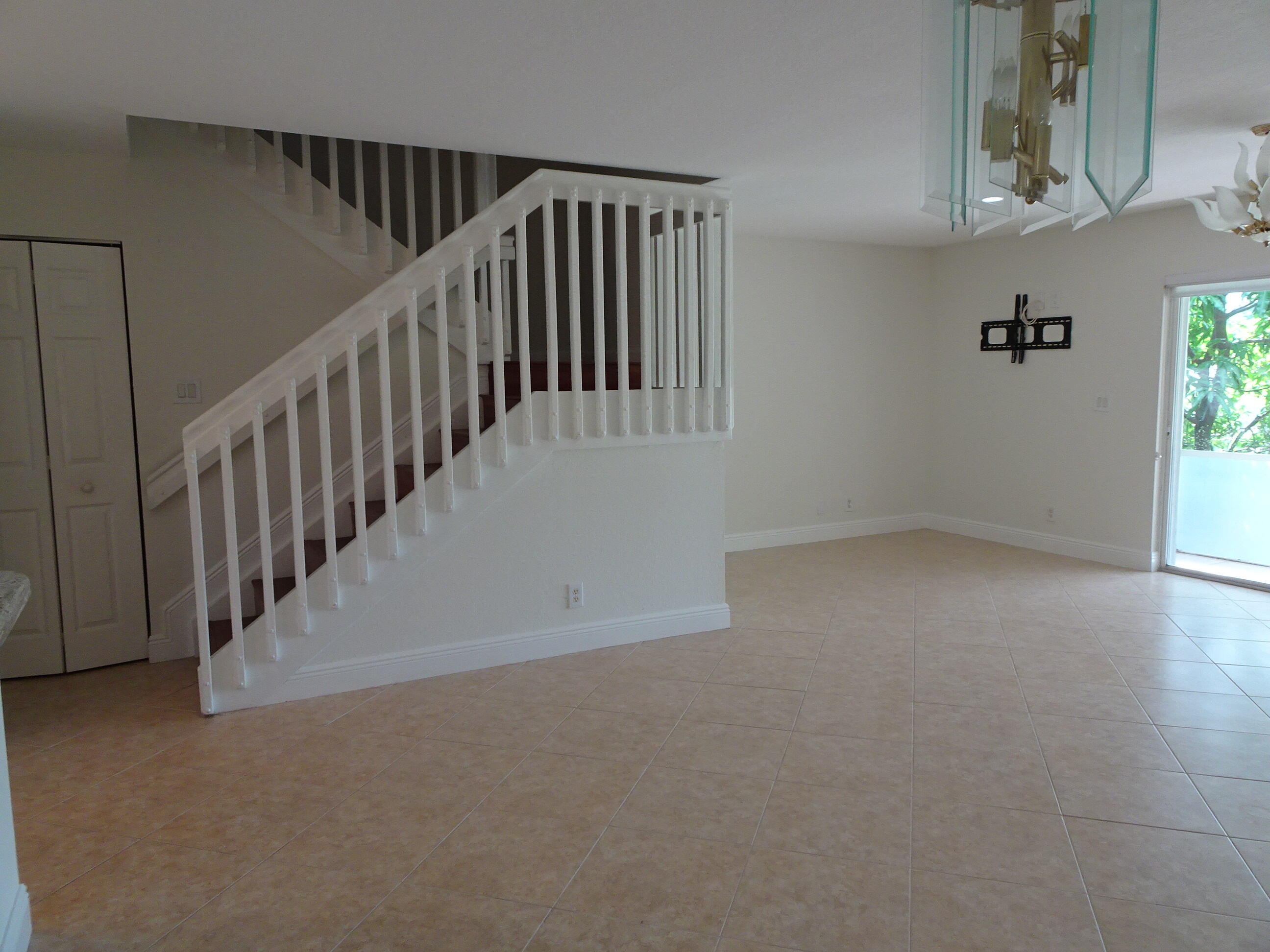 8002 Big Pine Way Riviera Beach, FL 33407 - Photo 15 of 43 DSC01948