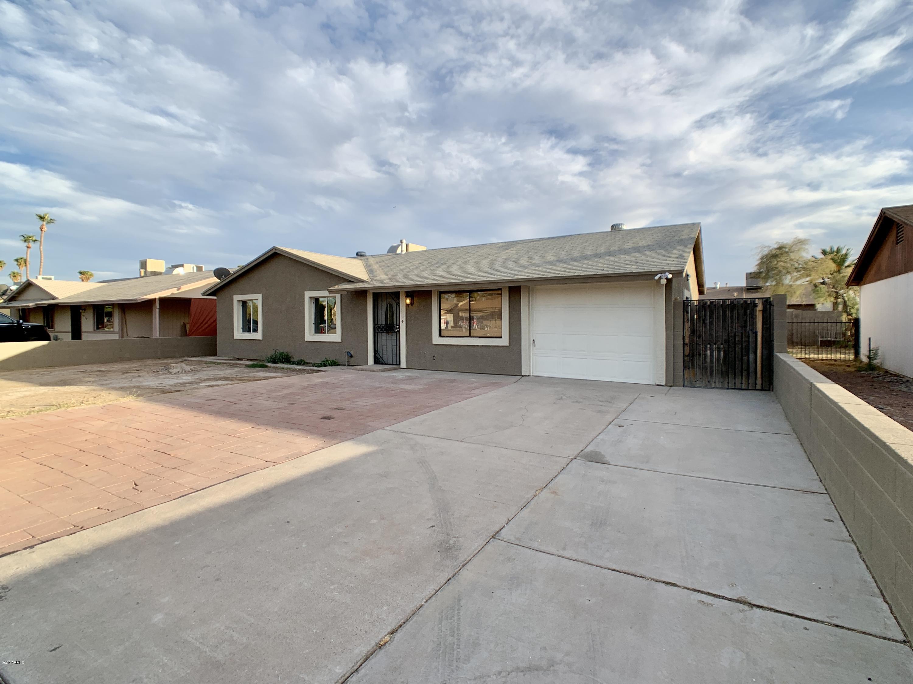 6223 West Coronado Road Phoenix, AZ 85035 - Photo 2 of 25 IMG_5229 (2)
