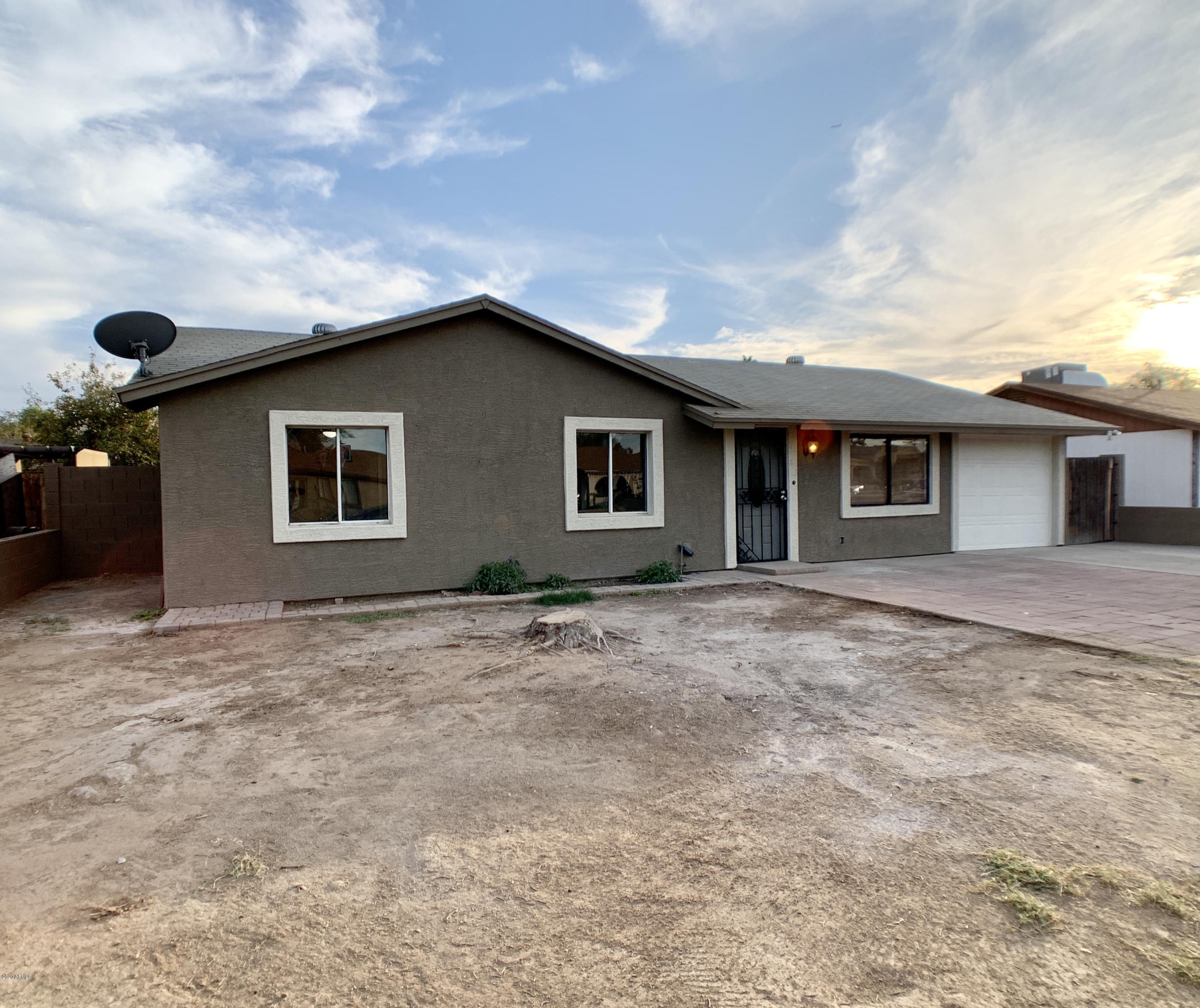6223 West Coronado Road Phoenix, AZ 85035 - Photo 3 of 25 IMG_5232 (2)