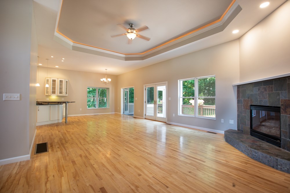 24 Josiah Bartlett Road Amherst, NH 03031 - Photo 10 of 27