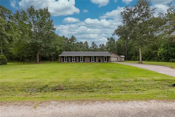 $295,000 | 36180 Henry Gaines Road, Pearl River, LA 70452