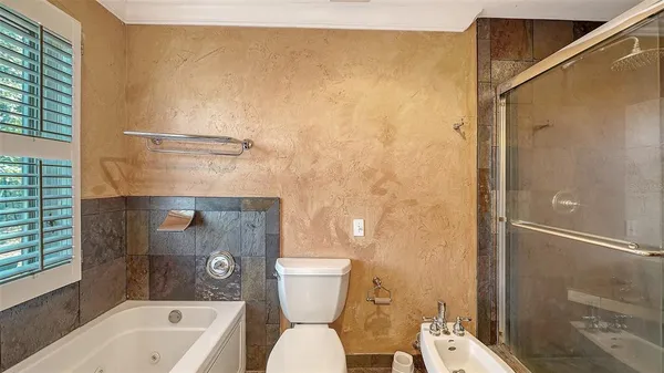 $1,100,000 | 1812 54th Street East, Bradenton, FL 34208