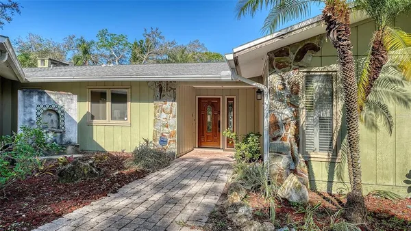 $1,100,000 | 1812 54th Street East, Bradenton, FL 34208