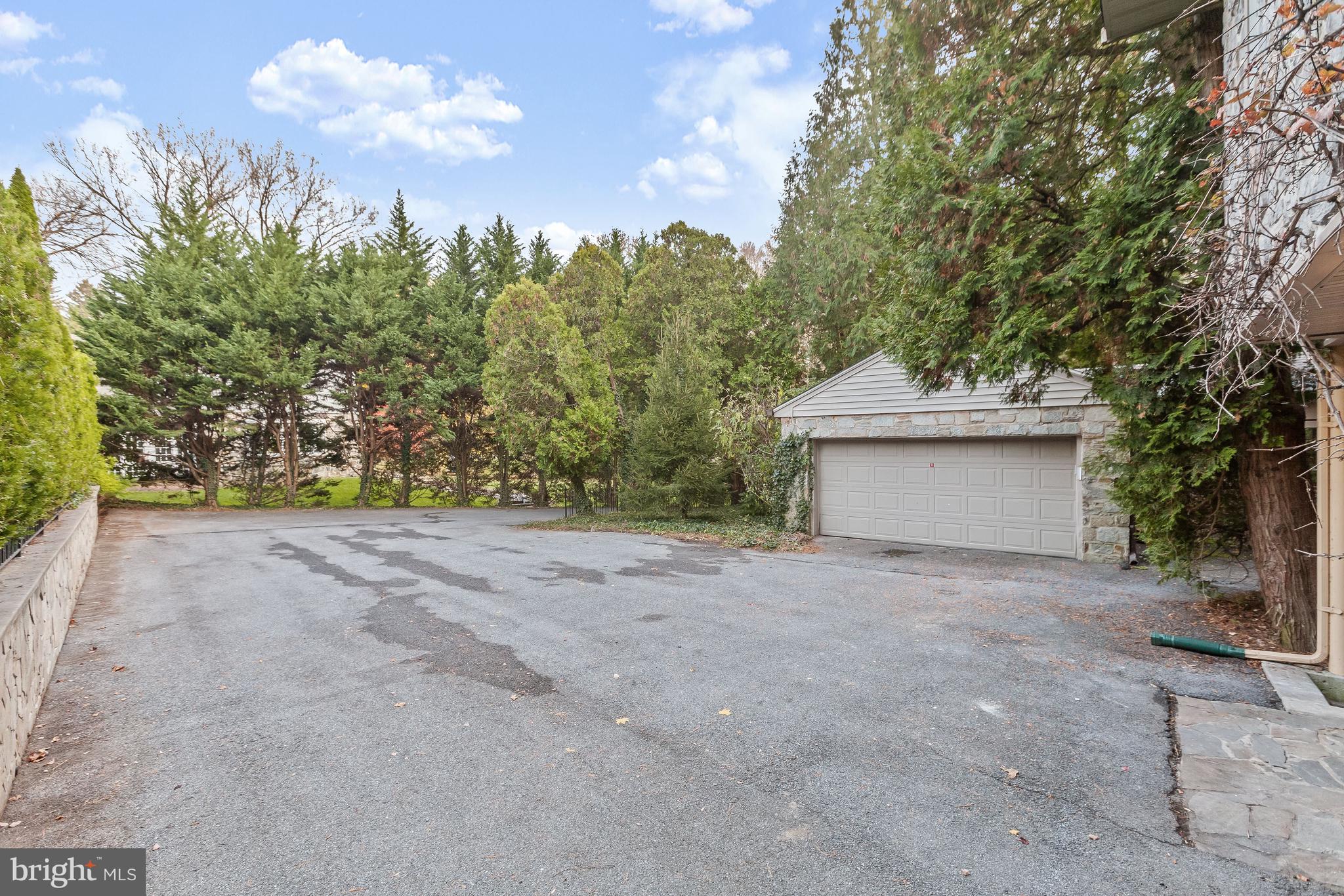 820 Bellemore Road Baltimore, MD 21210 - Photo 61 of 74 Driveway