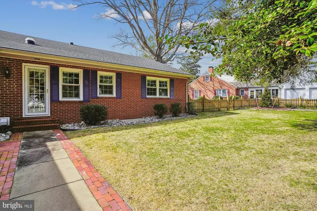 $4,250 | 532 Trippe Avenue, Easton, MD 21601