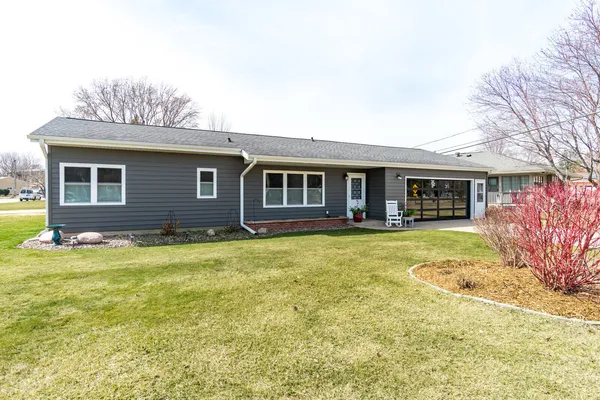 $397,000 | 3814 Holly Place, La Crosse, WI 54601