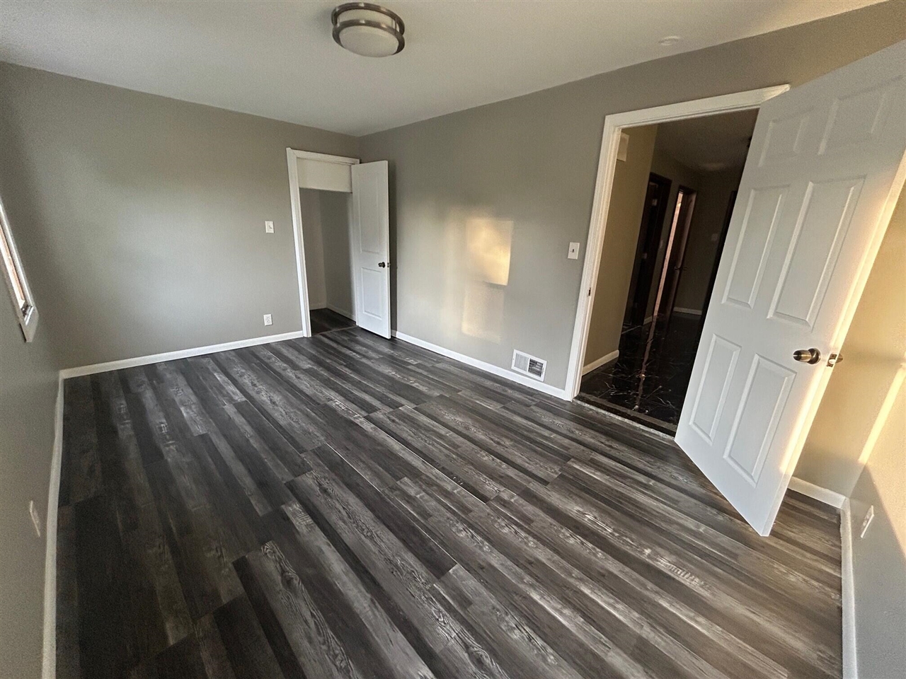 5849 Jackson Street Taylor, MI 48180 - Photo 12 of 17