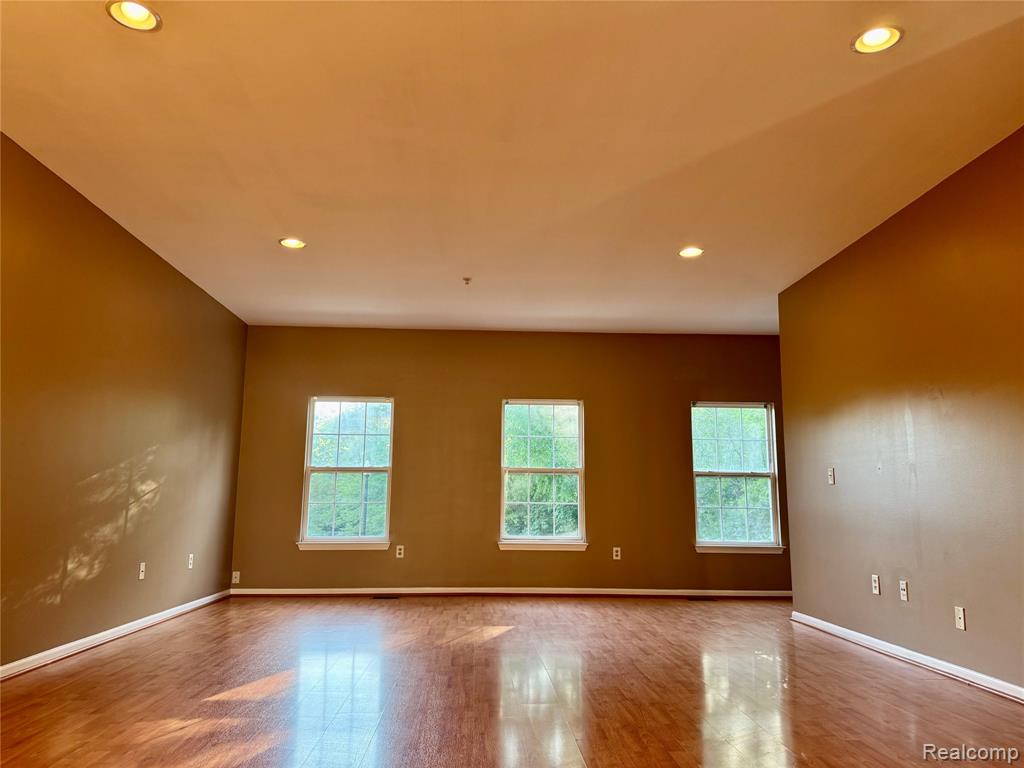 10880 Pardee Road Taylor, MI 48180 - Photo 11 of 29