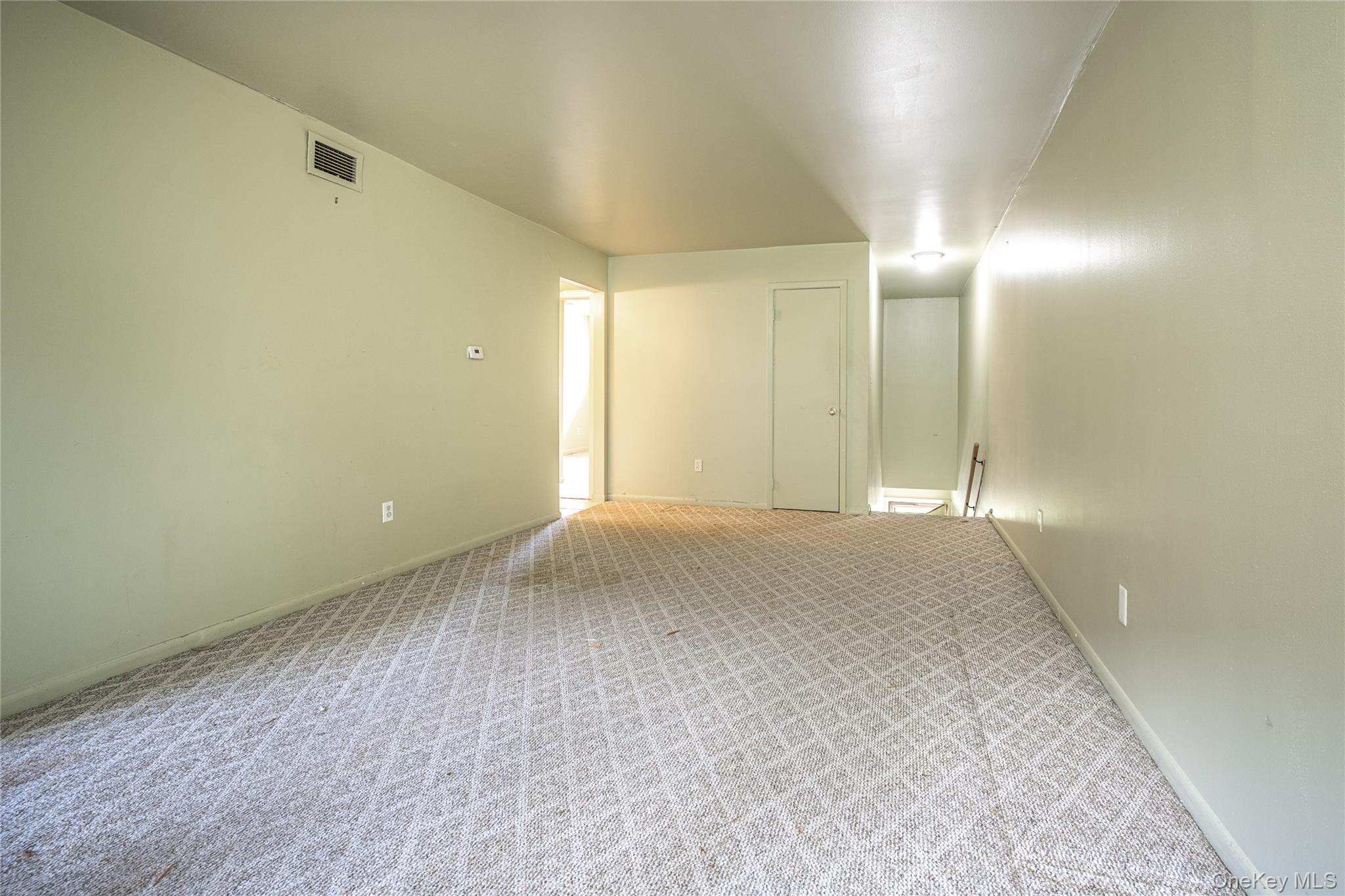 26 Cooper Road, Unit 915 Poughkeepsie, NY 12603 - Photo 5 of 23 Gallery Image 5