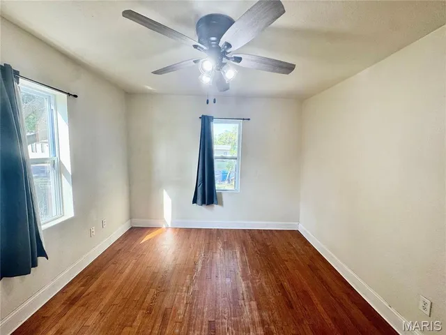 $1,450 | 109 North 13th Street, Wood River, IL 62095