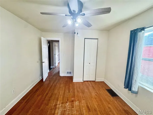 $1,450 | 109 North 13th Street, Wood River, IL 62095