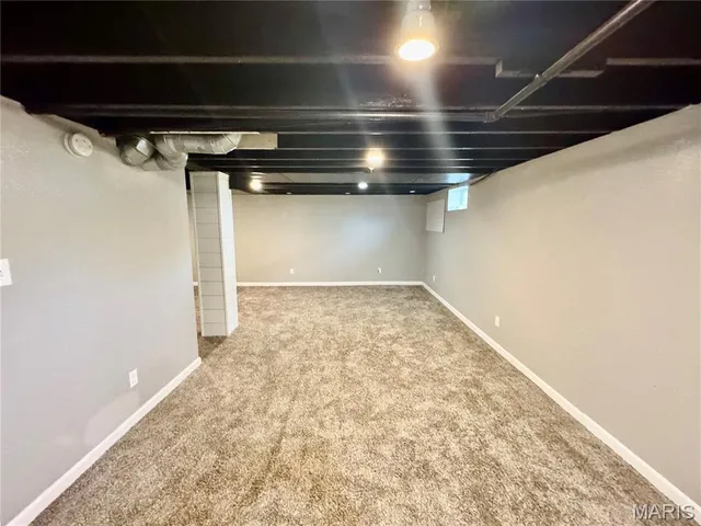 $1,450 | 109 North 13th Street, Wood River, IL 62095