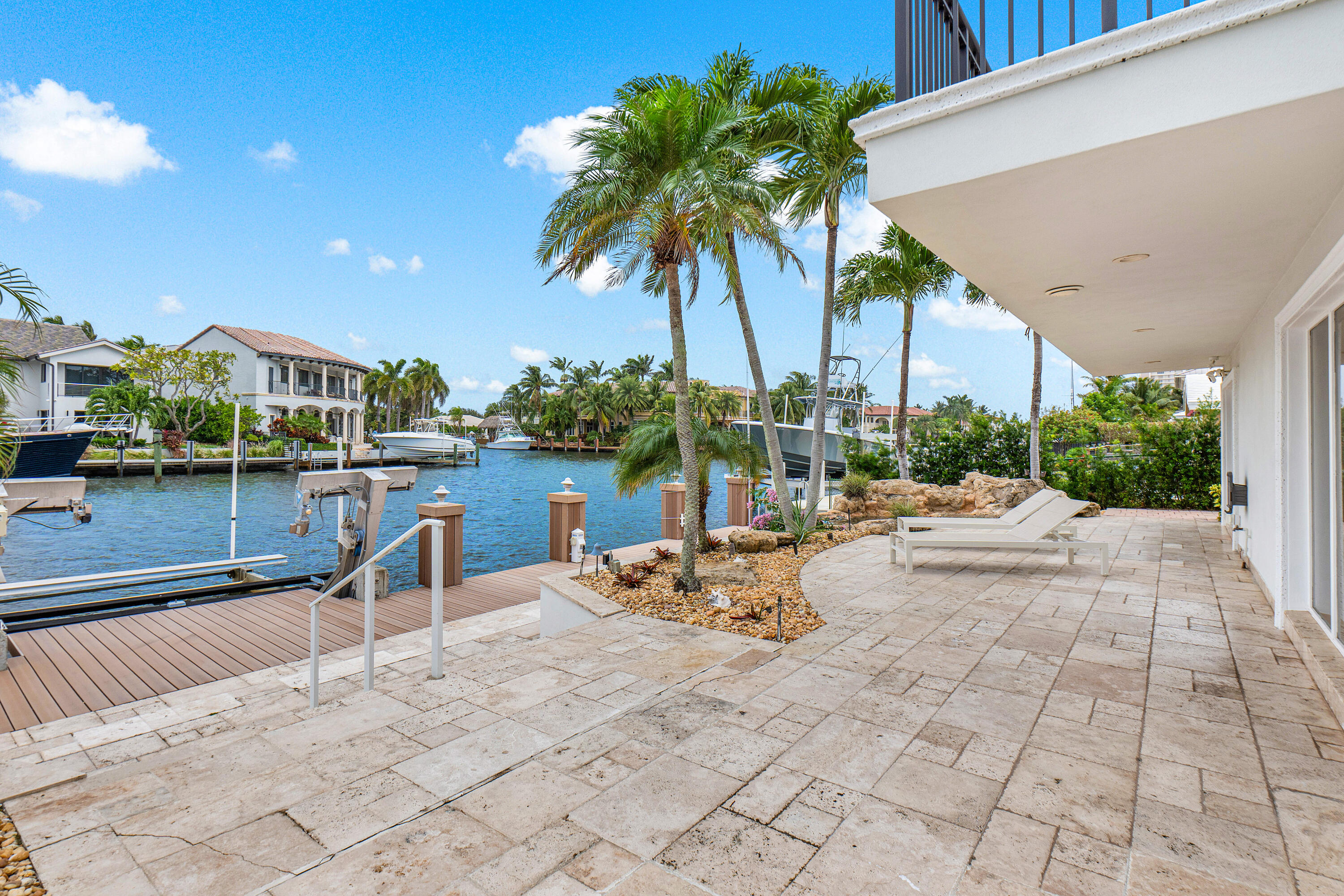 2811 Northeast 36th Street Lighthouse Point, FL 33064 - Photo 55 of 77 069-2811Northeast36thStreet-LighthousePo