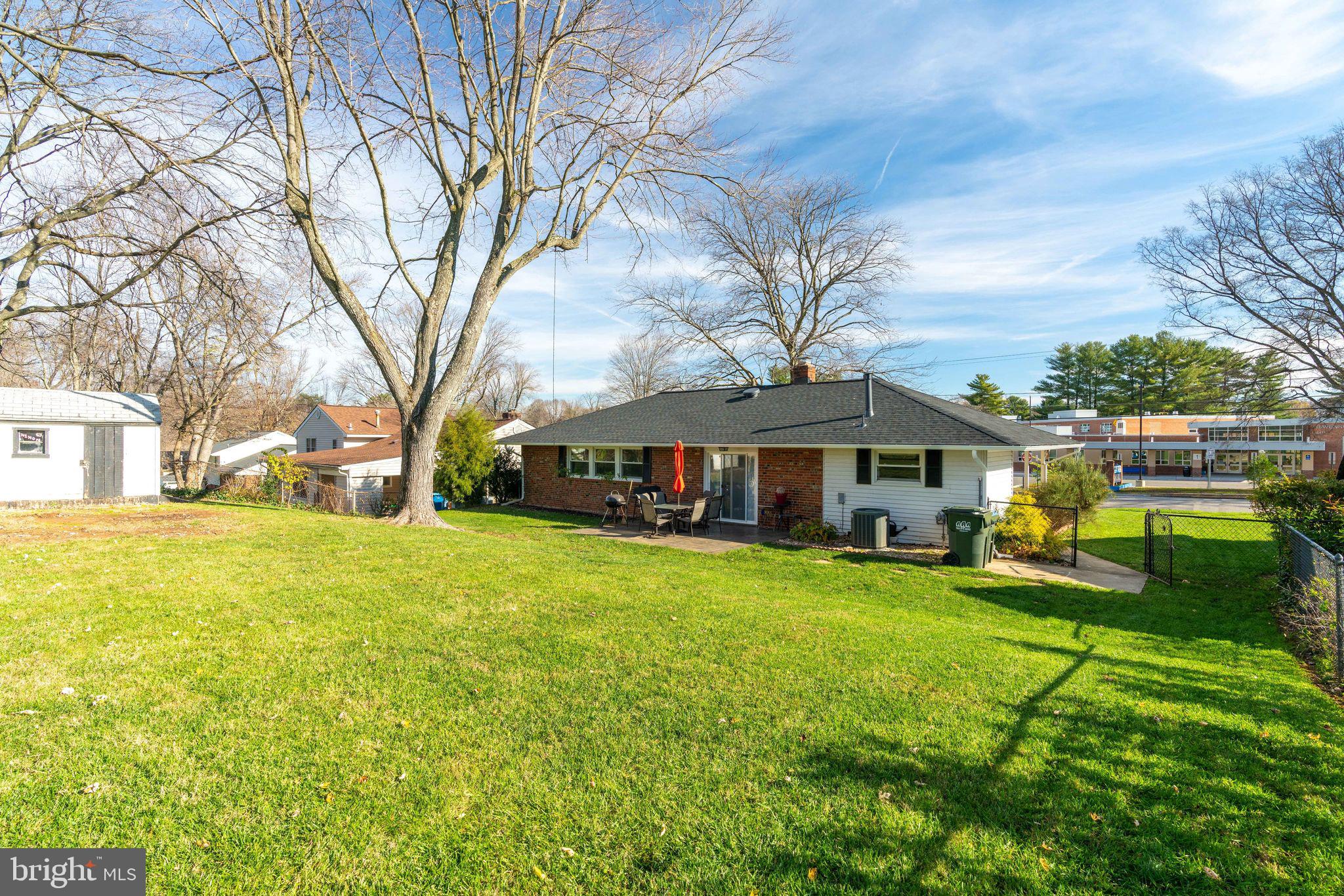 5412 Nutting Drive Springfield, VA 22151 - Photo 42 of 50