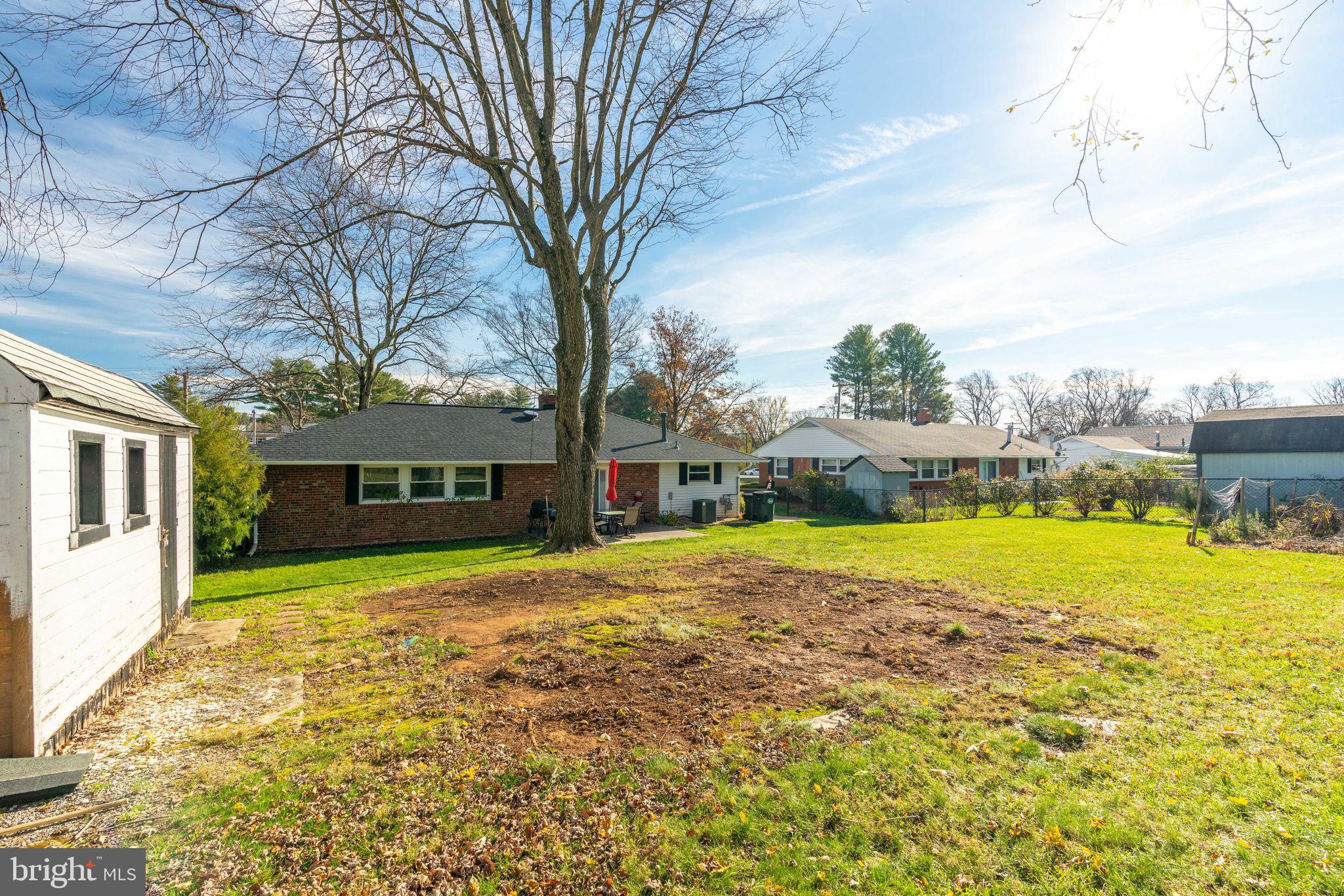 5412 Nutting Drive Springfield, VA 22151 - Photo 44 of 50