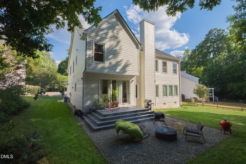 $900,000 | 105 Warson Court, Cary, NC 27519