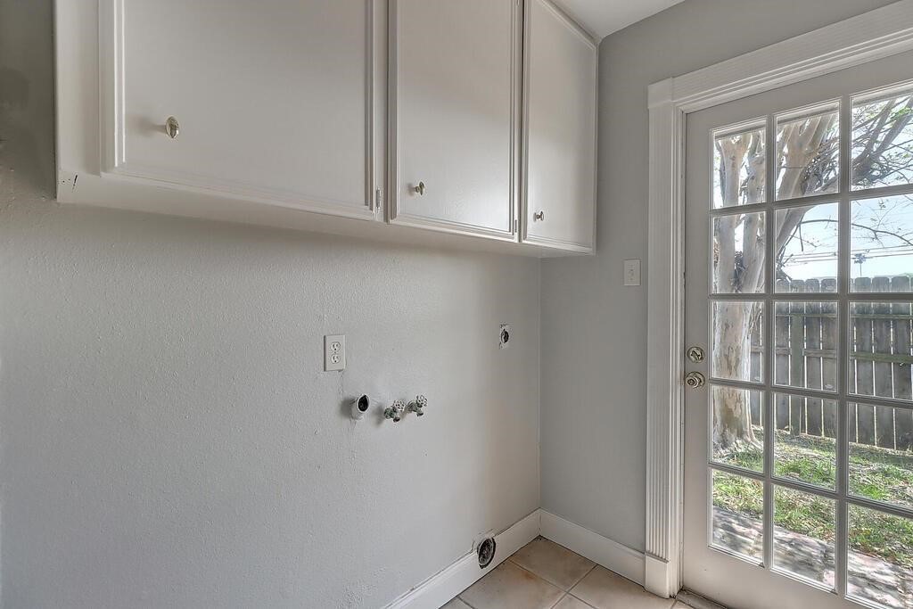 6426 Long Corpus Christi, TX 78413 - Photo 30 of 37 a view of an empty room