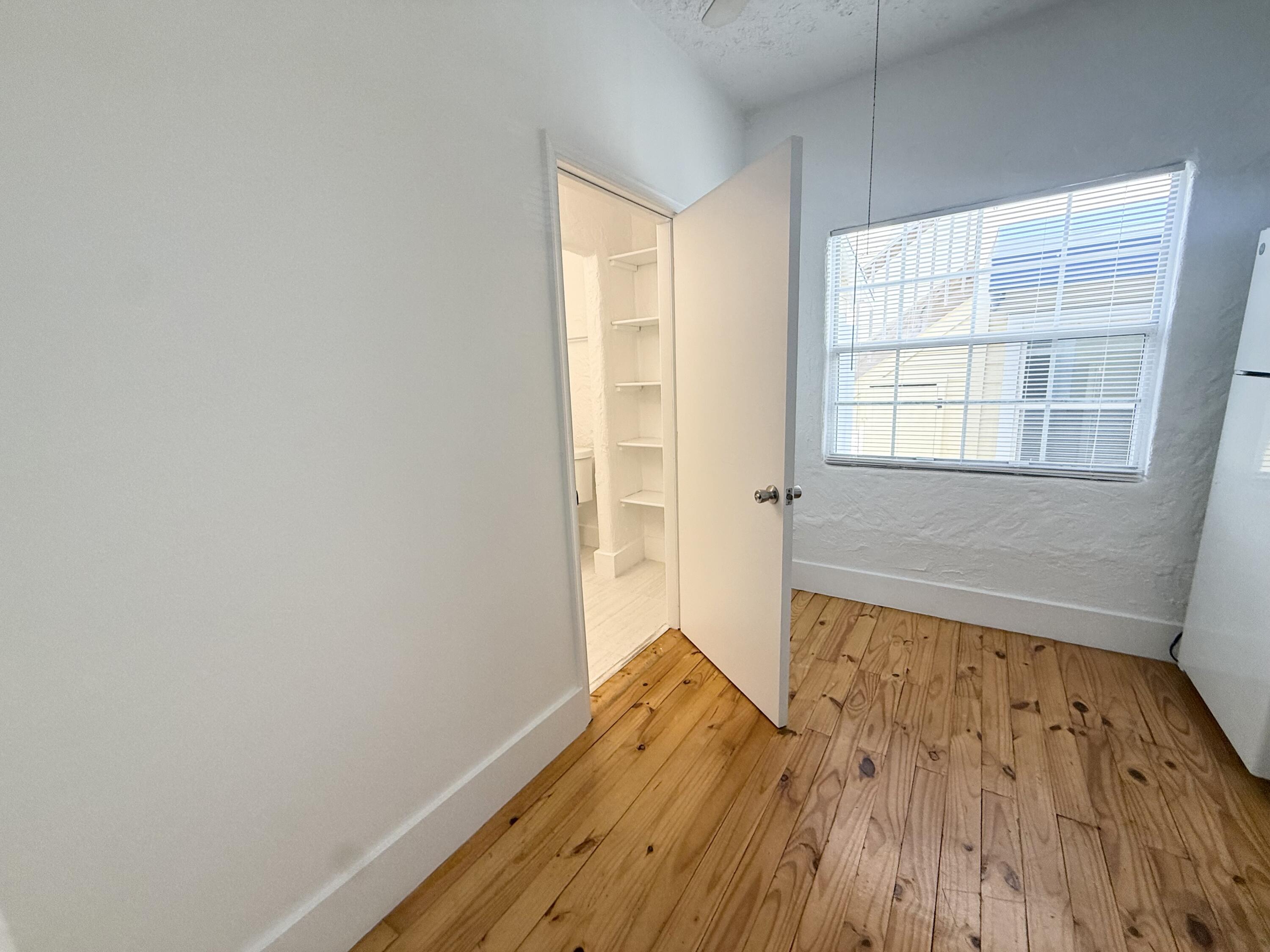 311 Wildermere Road West Palm Beach, FL 33401 - Photo 30 of 87 B8