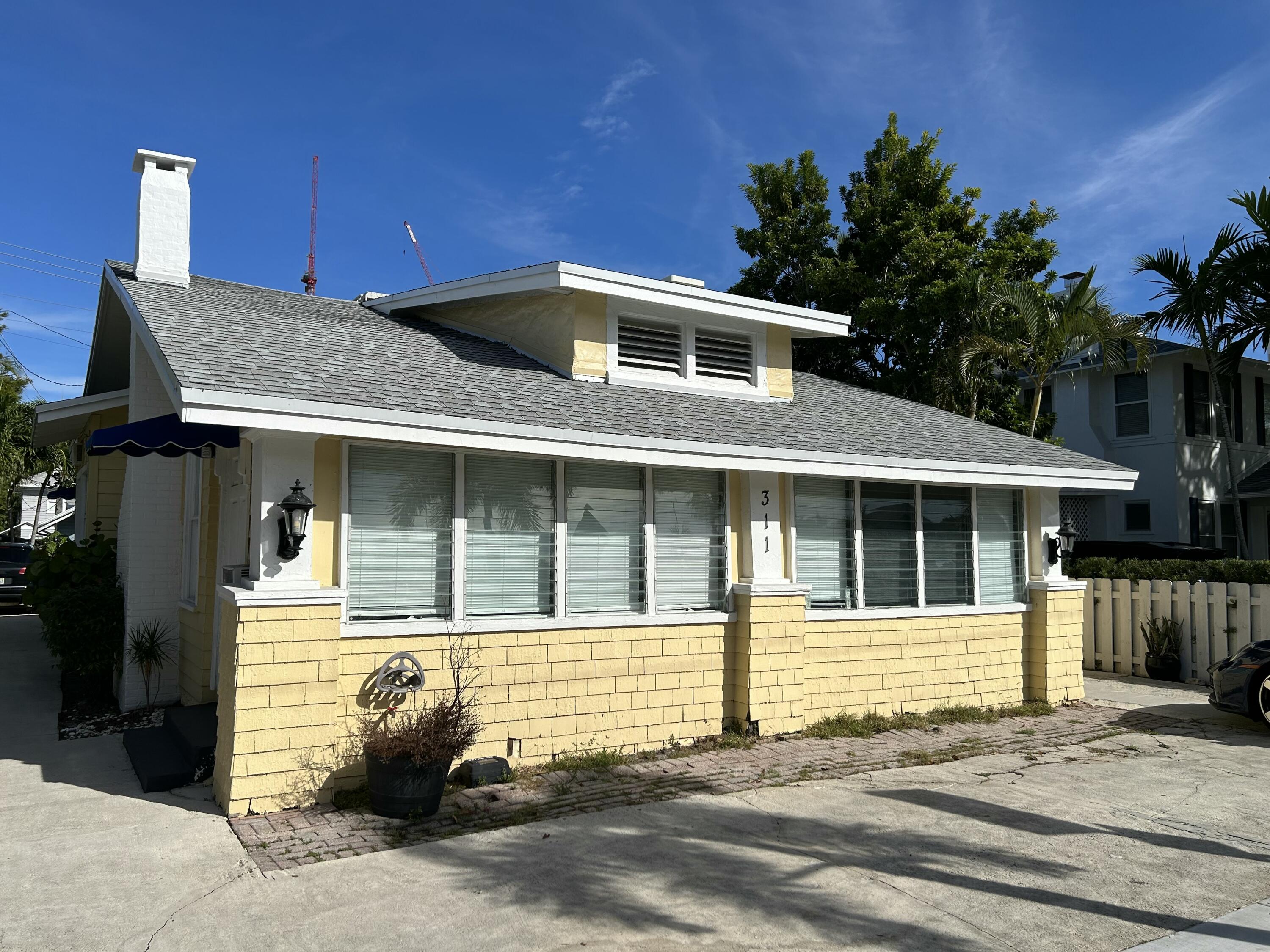 311 Wildermere Road West Palm Beach, FL 33401 - Photo 3 of 27 MainBdlg