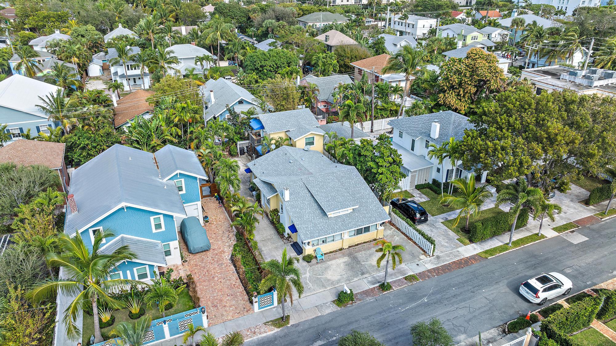 311 Wildermere Road West Palm Beach, FL 33401 - Photo 79 of 87 an aerial view of residential house with outdoor space and parking