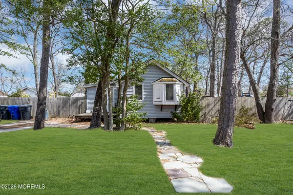 $375,000 | 33 Wintergreen Avenue, Brick, NJ 08723