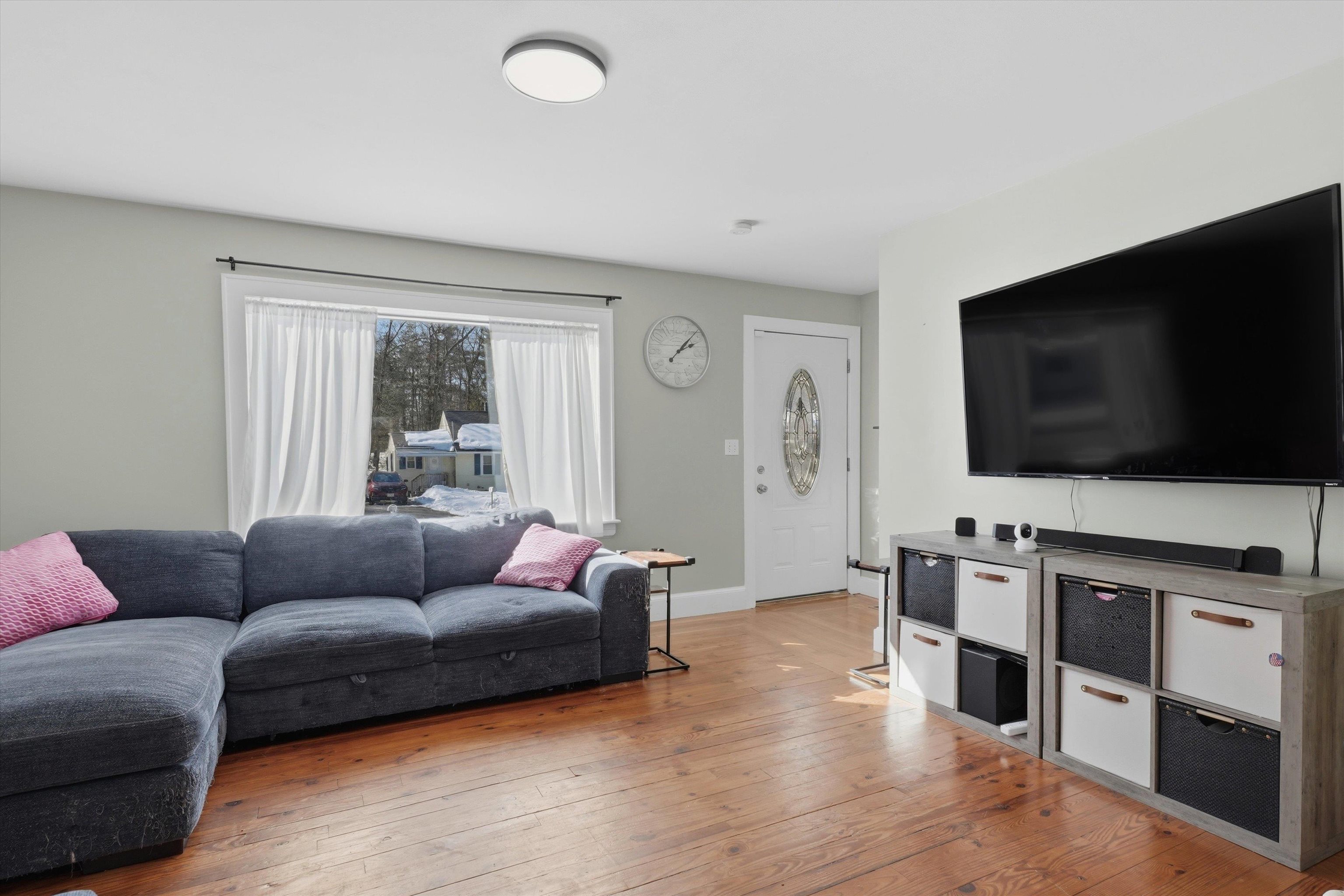 193 Beaver Street Manchester, NH 03104 - Photo 11 of 28