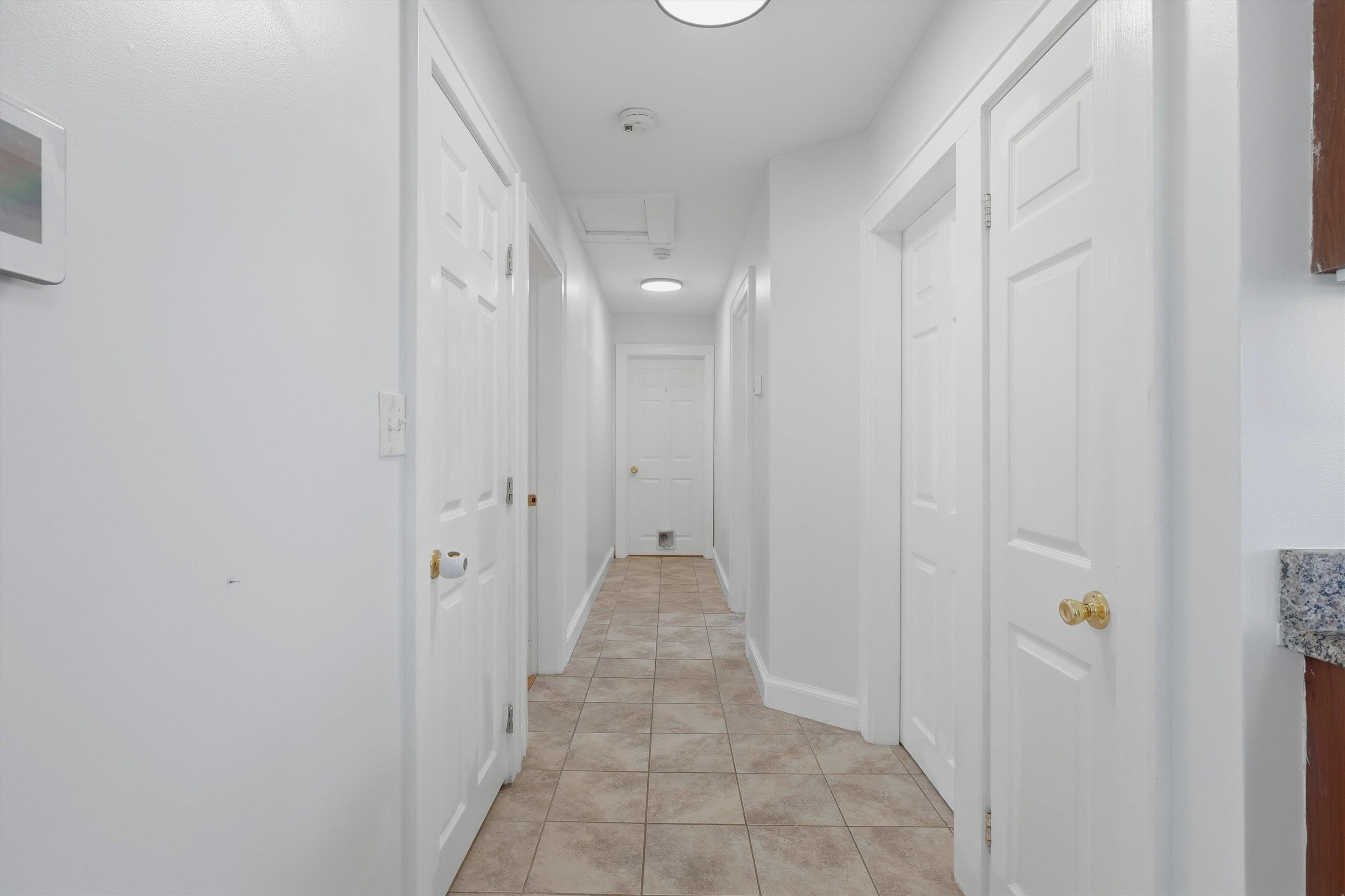 193 Beaver Street Manchester, NH 03104 - Photo 18 of 28