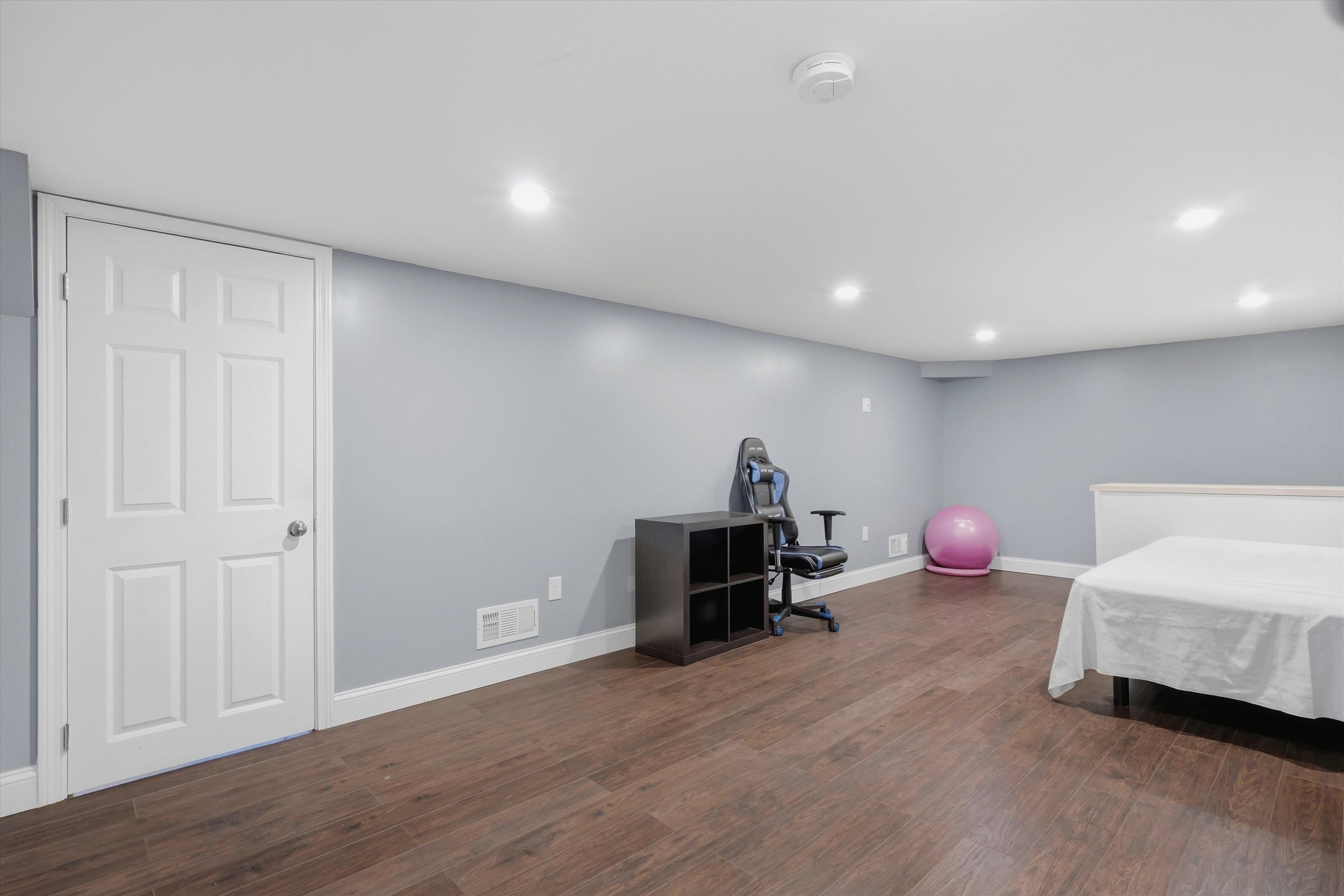 193 Beaver Street Manchester, NH 03104 - Photo 21 of 28