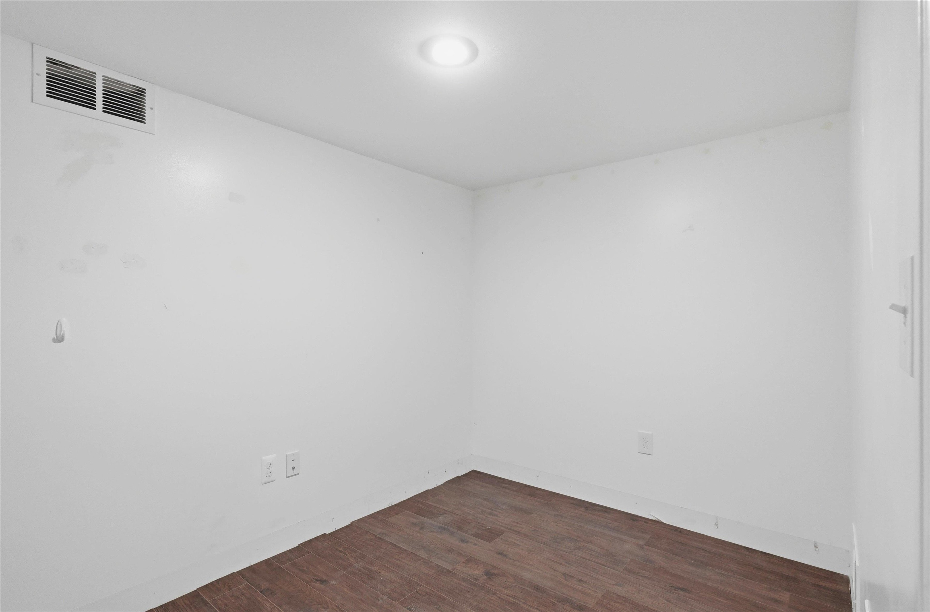 193 Beaver Street Manchester, NH 03104 - Photo 24 of 28