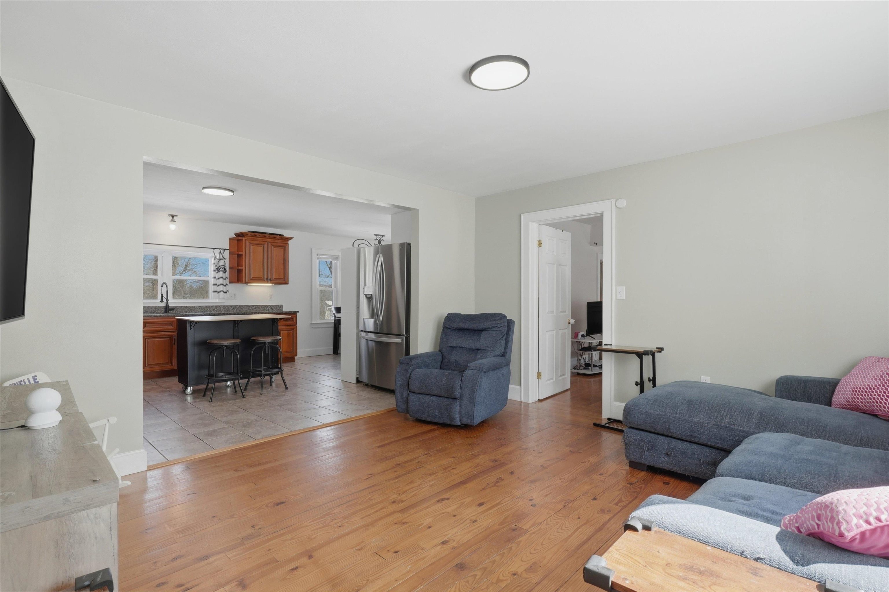 193 Beaver Street Manchester, NH 03104 - Photo 10 of 28