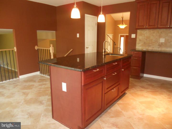 5 Banner Road Cherry Hill, NJ 08003 - Photo 17 of 23 Kitchen