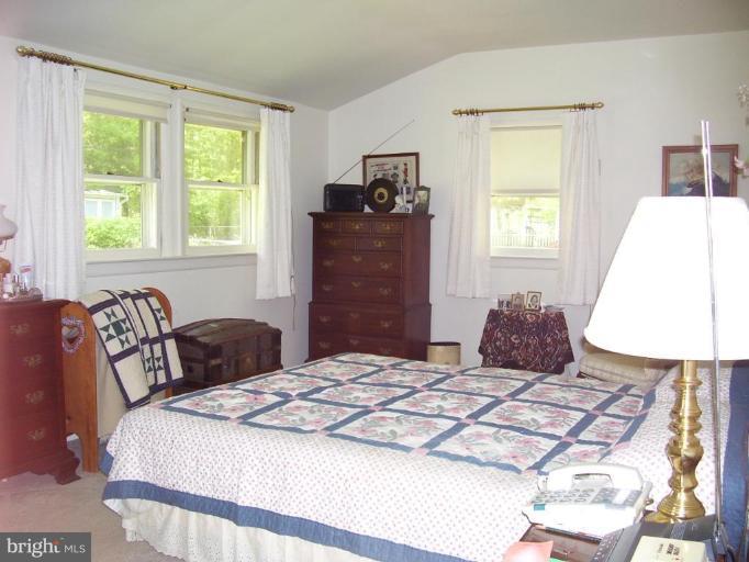 1513 Warfield Road Edgewater, MD 21037 - Photo 6 of 13 Master Bedroom