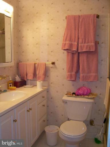 1513 Warfield Road Edgewater, MD 21037 - Photo 8 of 13 Master Bath