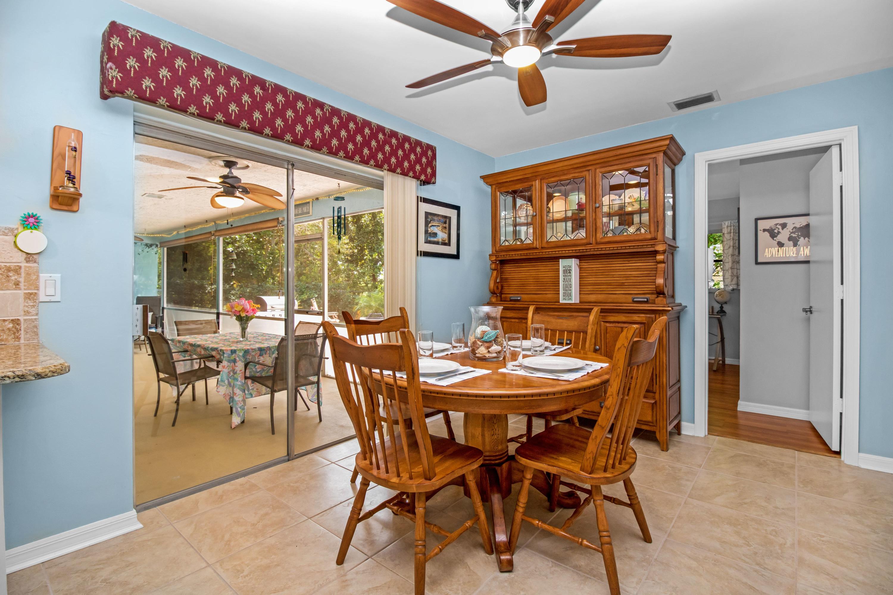 22576 Lanyard Street Boca Raton, FL 33428 - Photo 28 of 47 Eating area with view of patio