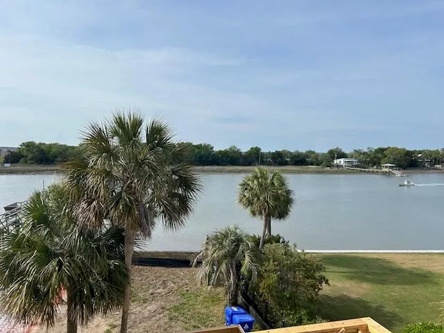 $11,500,000 | 11 Tabby Lane, Isle of Palms, SC 29451