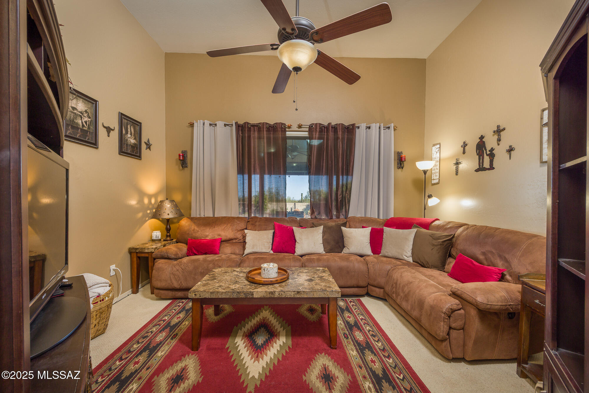 30501 Goodman Ranch Road Marana, AZ 85658 - Photo 4 of 48 Gallery Image 4