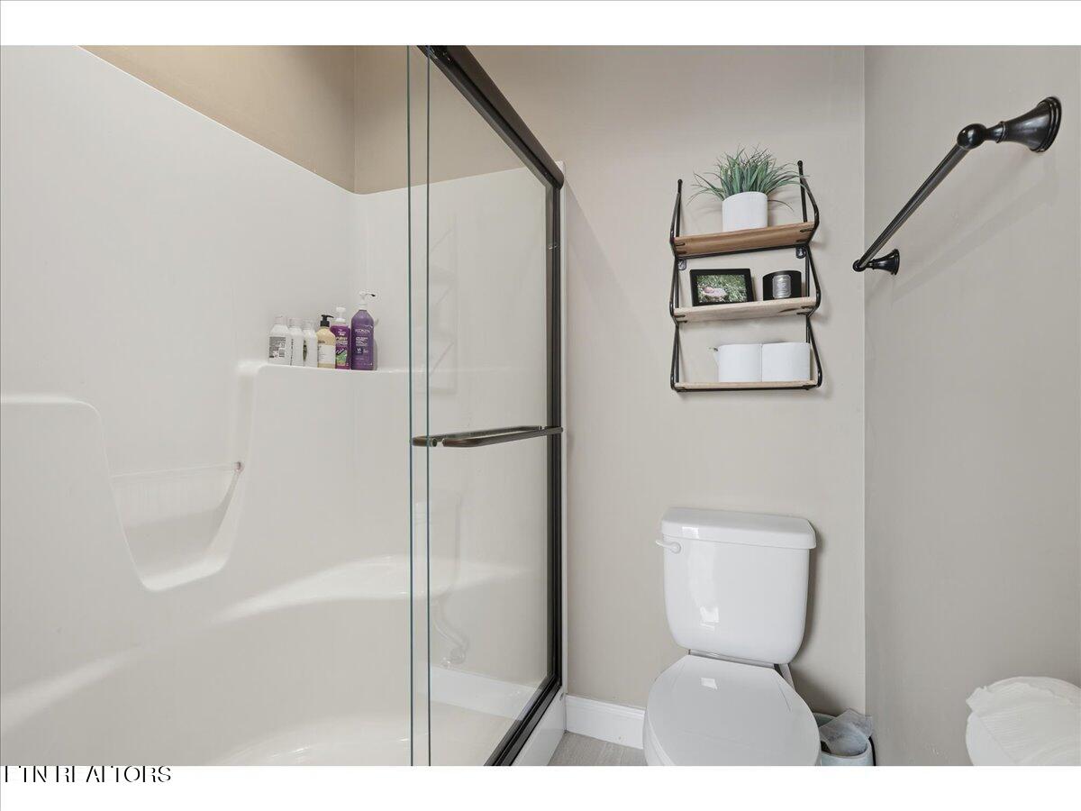 6086 Whisper Ridge Lane Corryton, TN 37721 - Photo 18 of 29 29-1