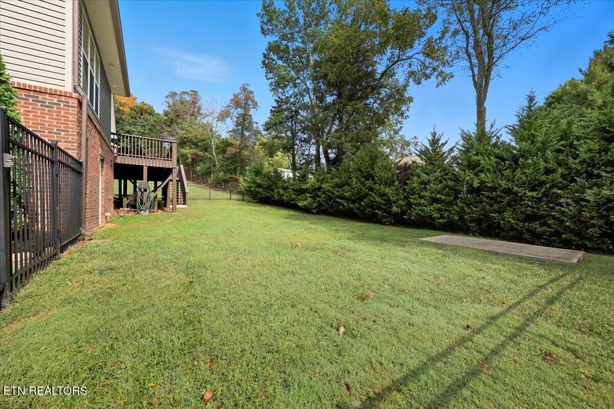 6086 Whisper Ridge Lane Corryton, TN 37721 - Photo 27 of 29 27-031_IMG_5080