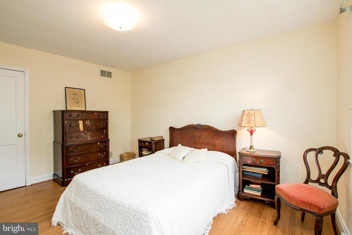 127 Brandon Road Baltimore, MD 21212 - Photo 14 of 28 Bedroom (Master)