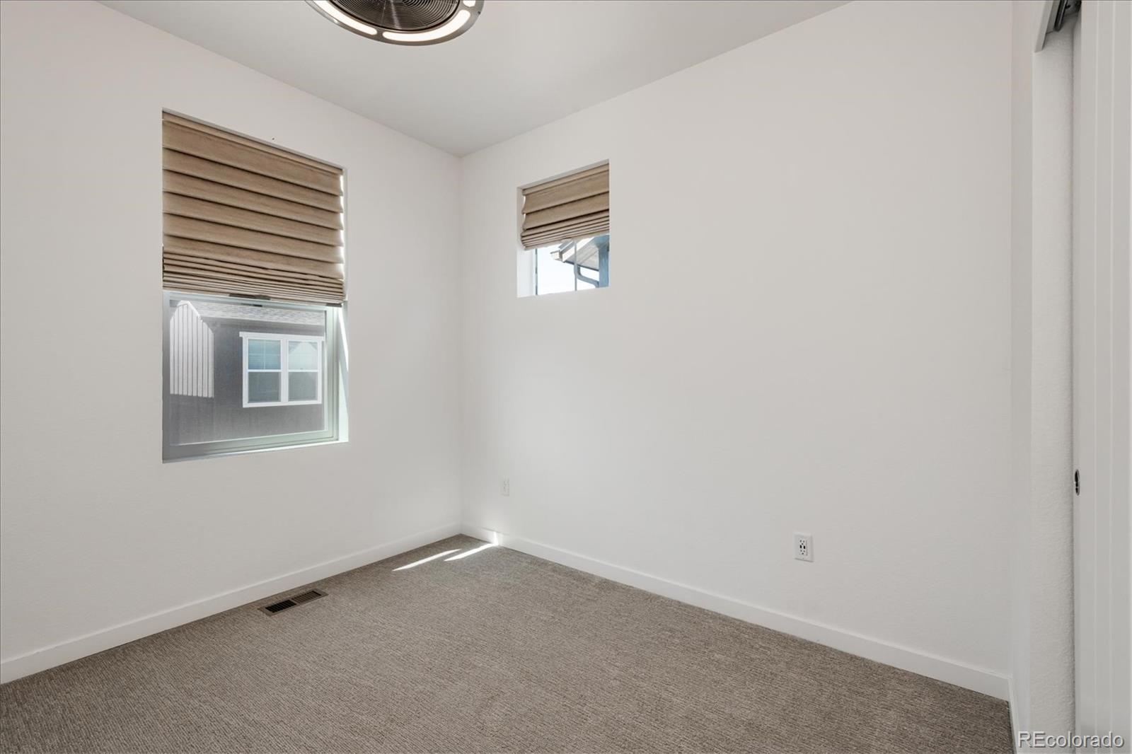 8922 Ramblestone Street Highlands Ranch, CO 80129 - Photo 16 of 21 Gallery Image 16