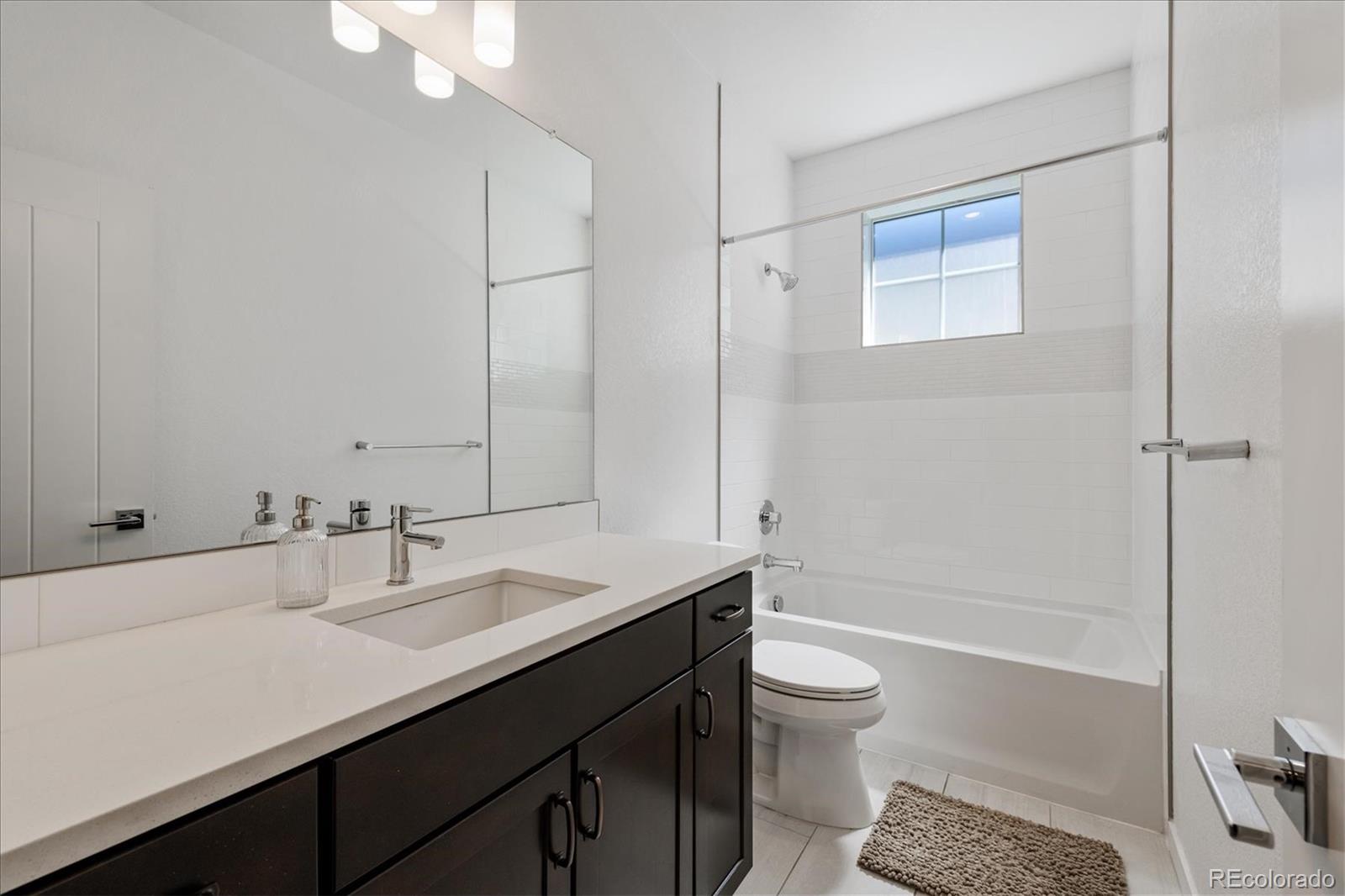 8922 Ramblestone Street Highlands Ranch, CO 80129 - Photo 17 of 21 Gallery Image 17