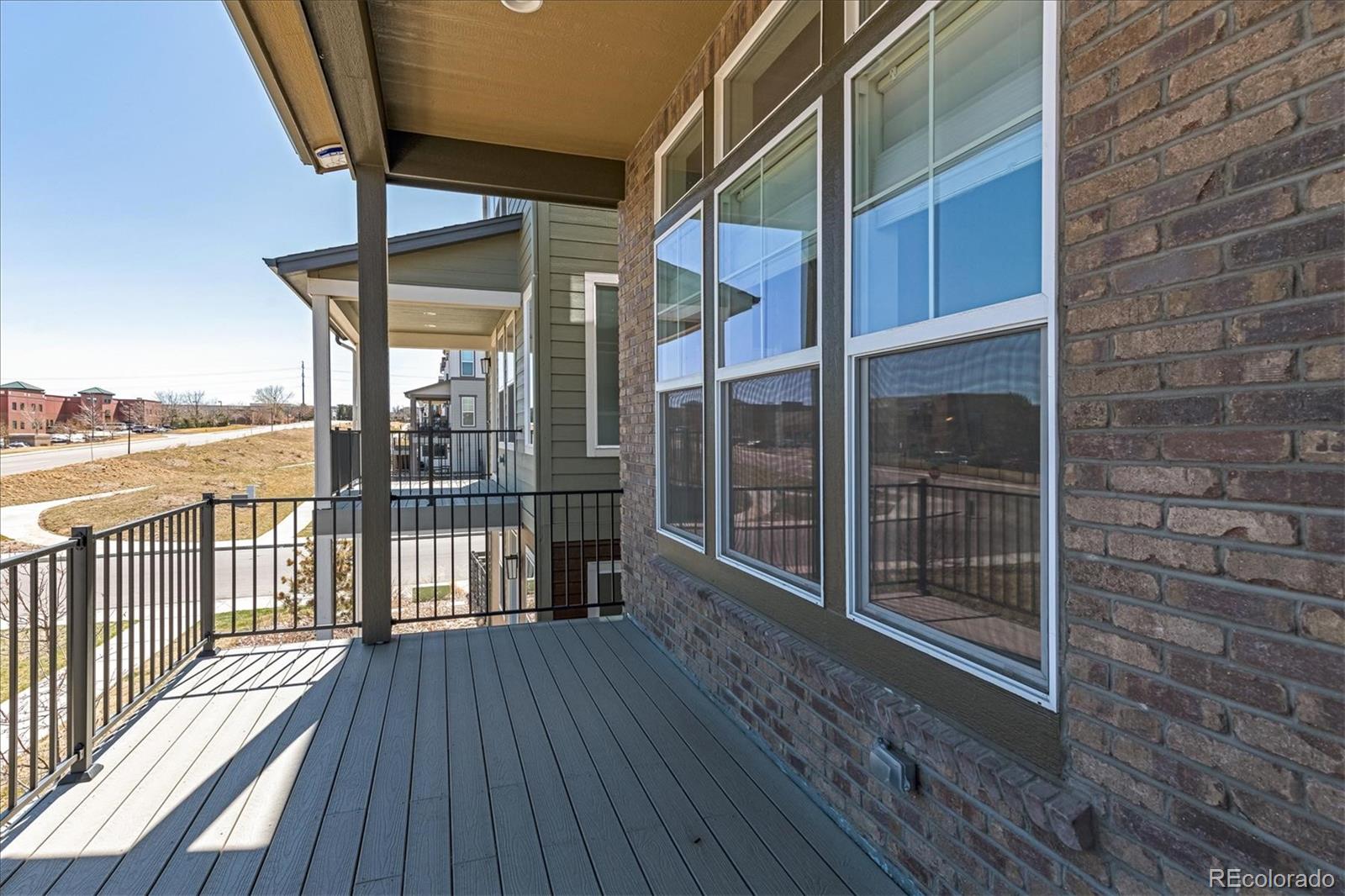 8922 Ramblestone Street Highlands Ranch, CO 80129 - Photo 3 of 21 Gallery Image 3