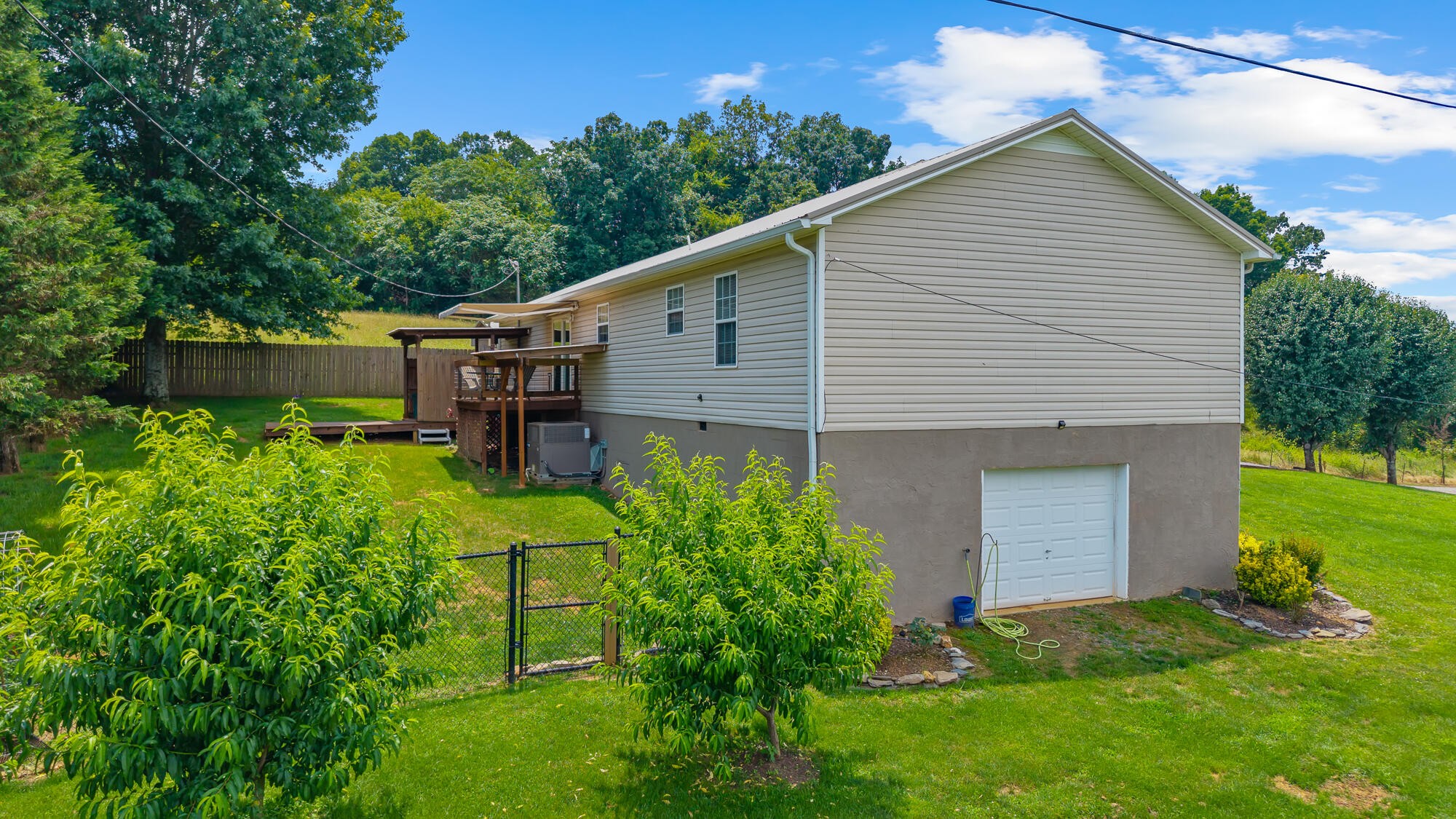 185 Lees Chapel Road Sweetwater, TN 37874 - Photo 6 of 44 Gallery Image 6