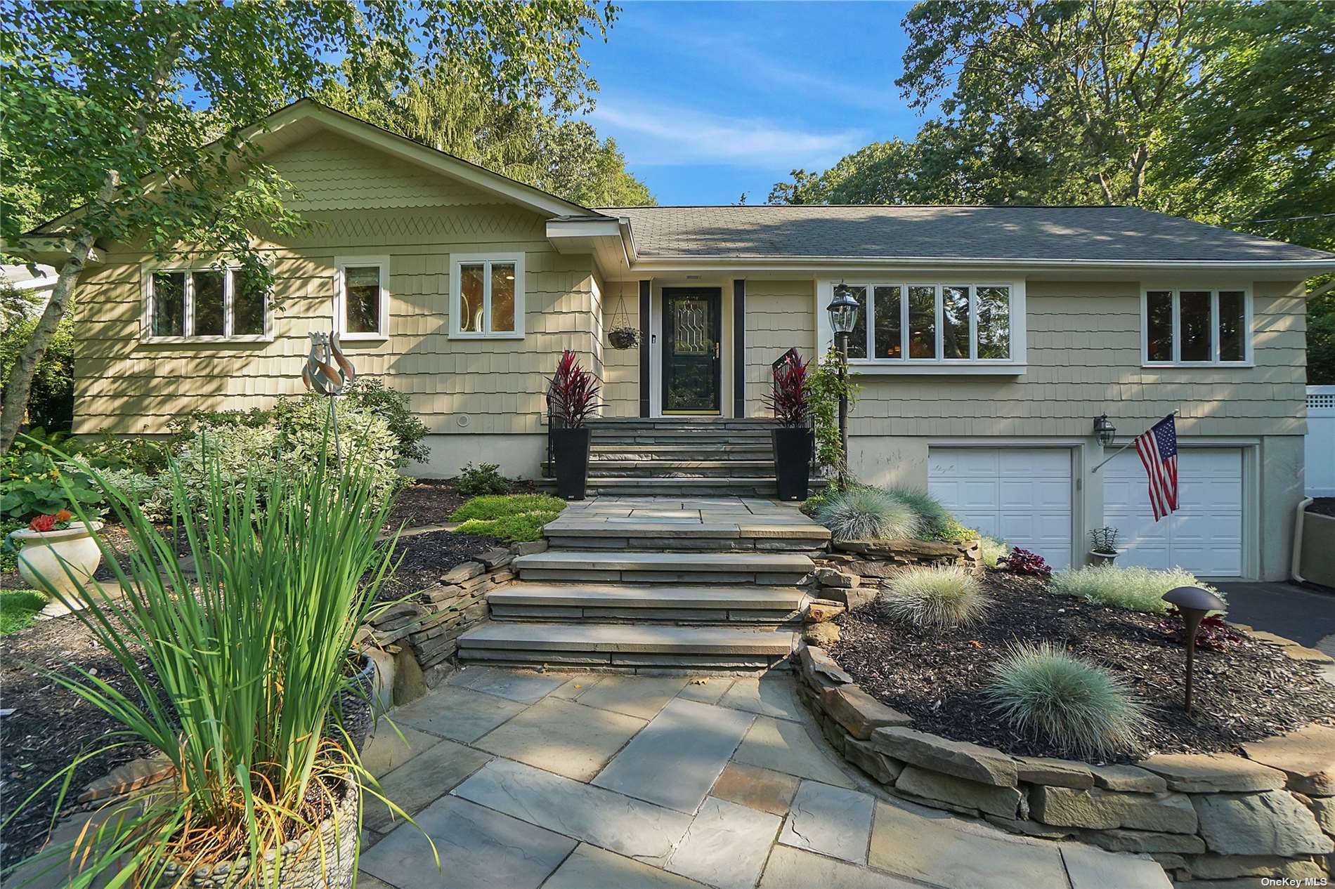 29 Ridge Road Smithtown, NY 11787 - Photo 1 of 1 Gallery Image 1