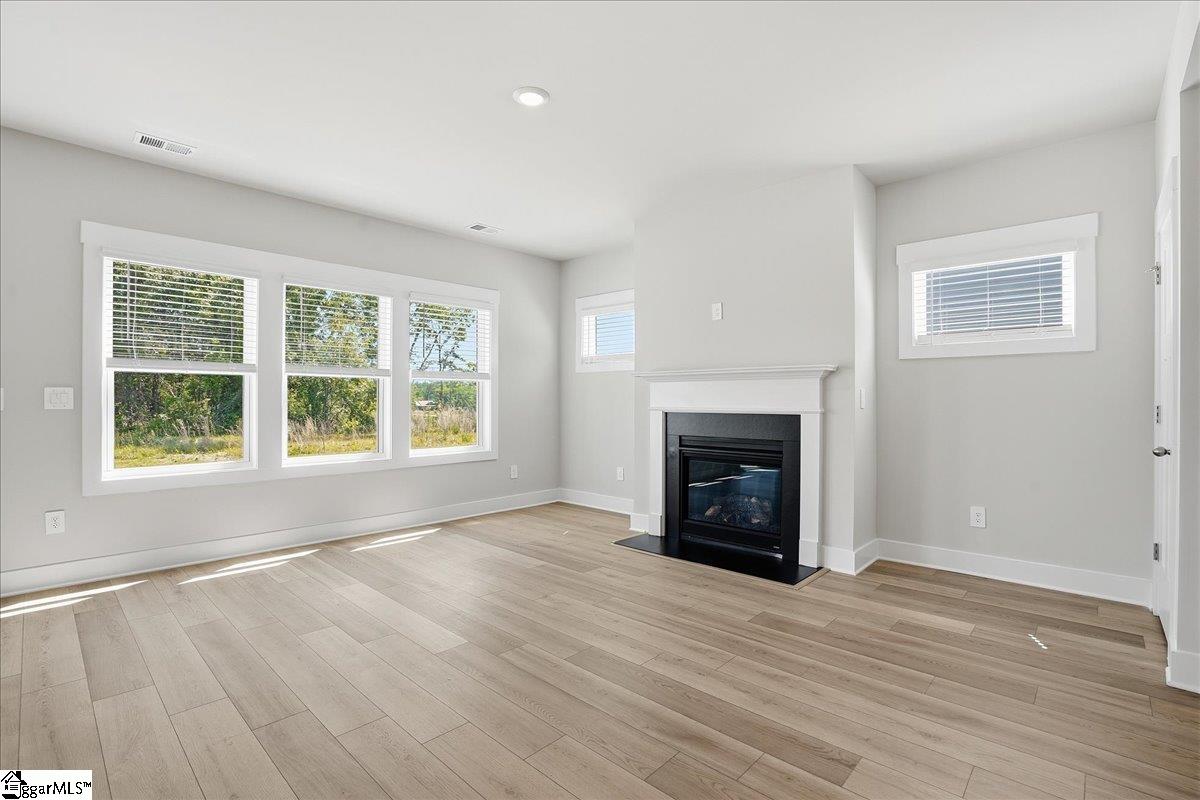 515 Hadlow Street Greer, SC 29651 - Photo 6 of 33